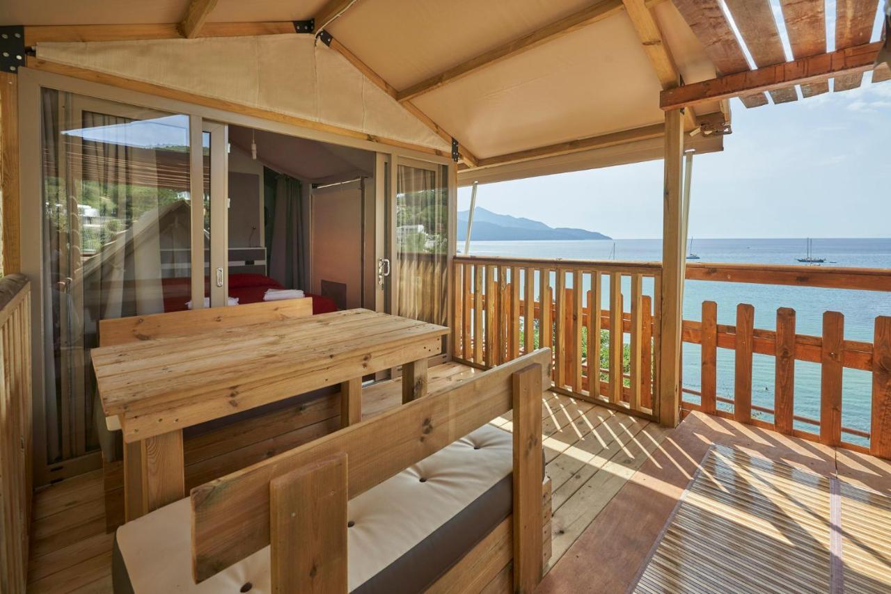 Camping Village Scaglieri Portoferraio Exterior photo