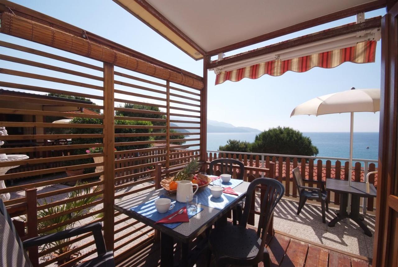 Camping Village Scaglieri Portoferraio Exterior photo