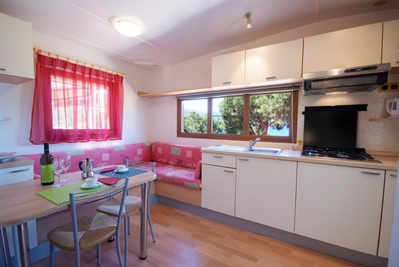 Camping Village Scaglieri Portoferraio Exterior photo