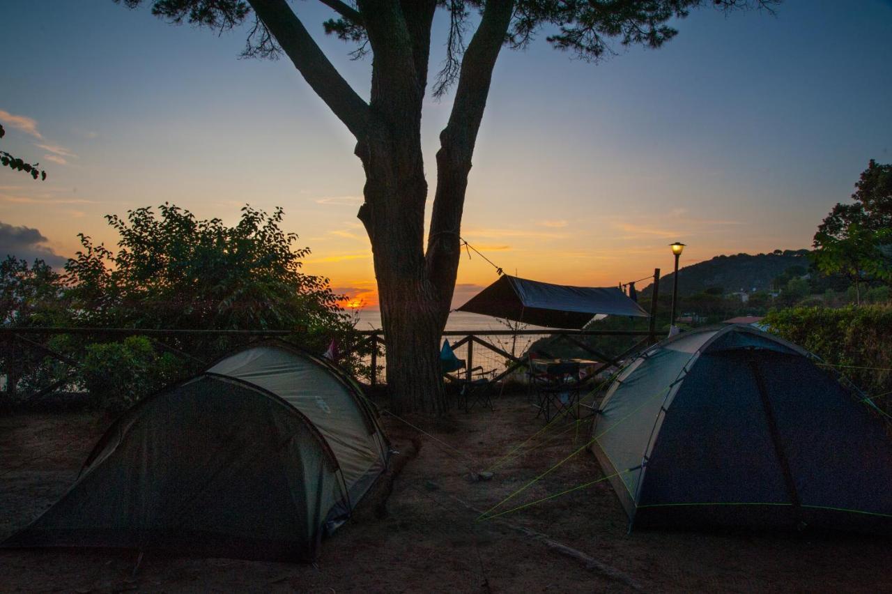 Camping Village Scaglieri Portoferraio Exterior photo