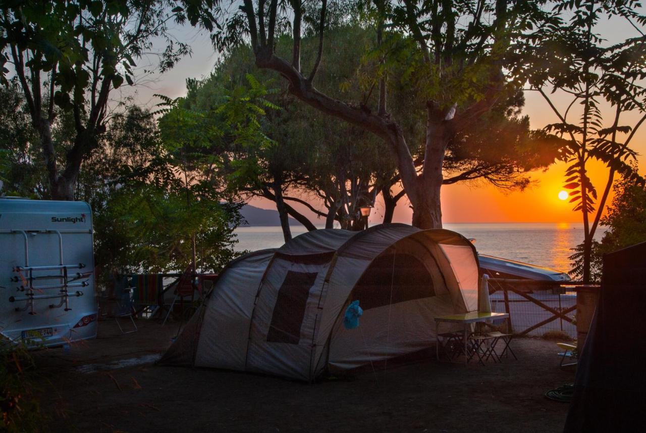 Camping Village Scaglieri Portoferraio Exterior photo