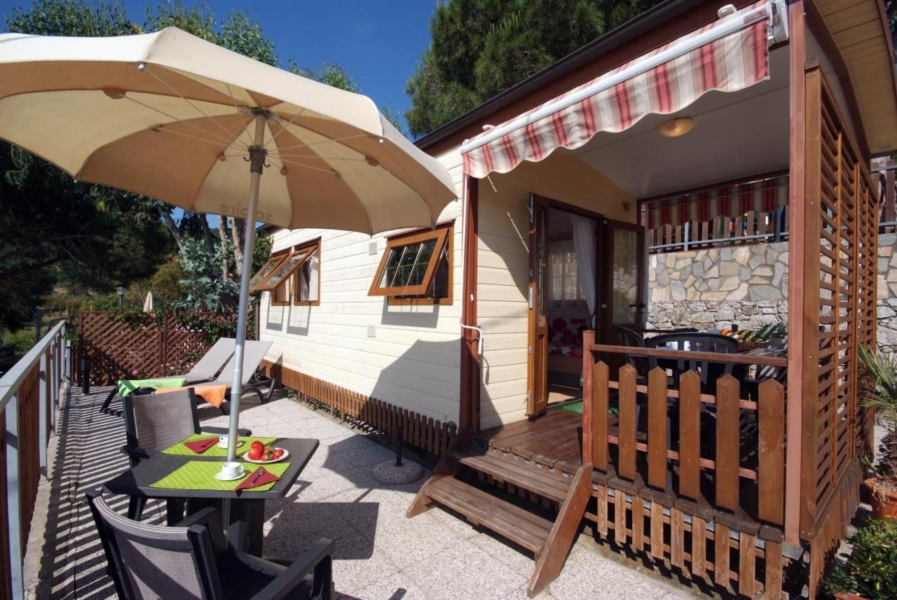 Camping Village Scaglieri Portoferraio Exterior photo